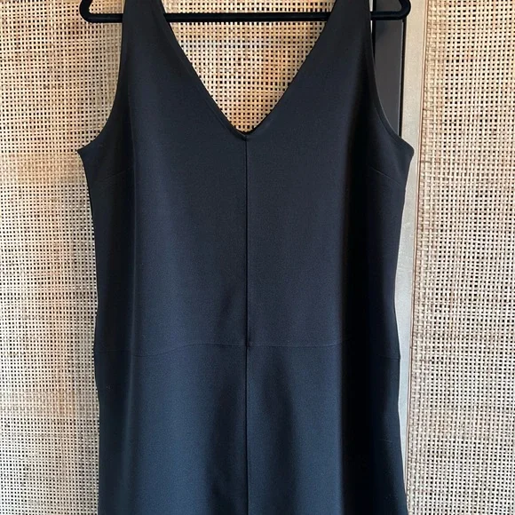 Evereve dress from Peyton Jensen. Black, midi-style. Size L. - Picture 4 of 7